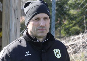 Emir Arslanovic, tränare för Horda AIK